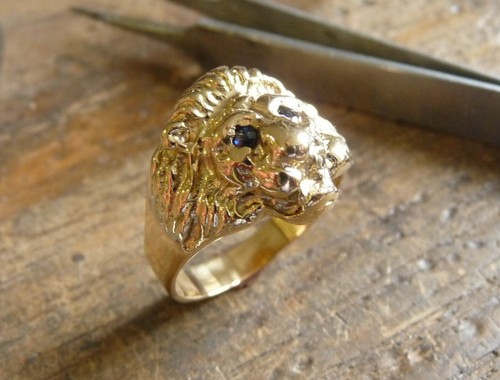 Bague tête de - de, lion